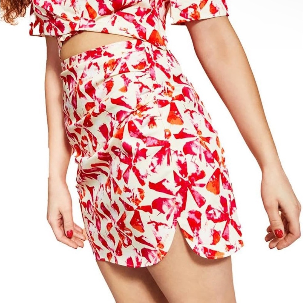 ROYALTY BY MALUMA Abstract Floral Side-Pleated Mini Skirt Size 8‎ NWOT